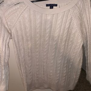 American Eagle Women’s Sweater size SML